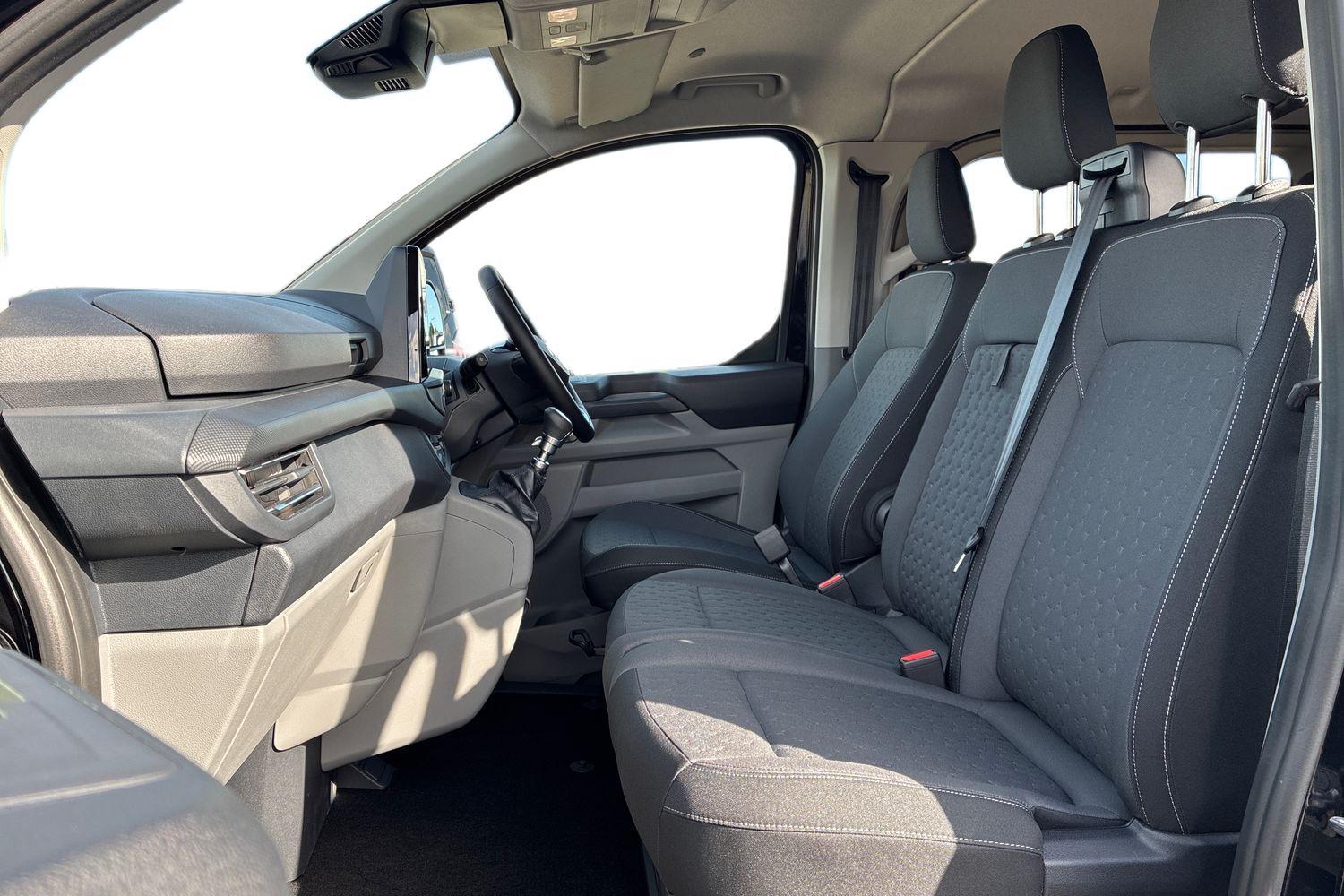 Ford TRANSIT CUSTOM Photo 9