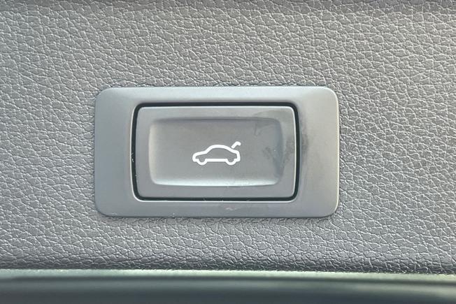 AUDI Q3 Photo 39