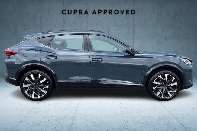 CUPRA FORMENTOR Photo 4