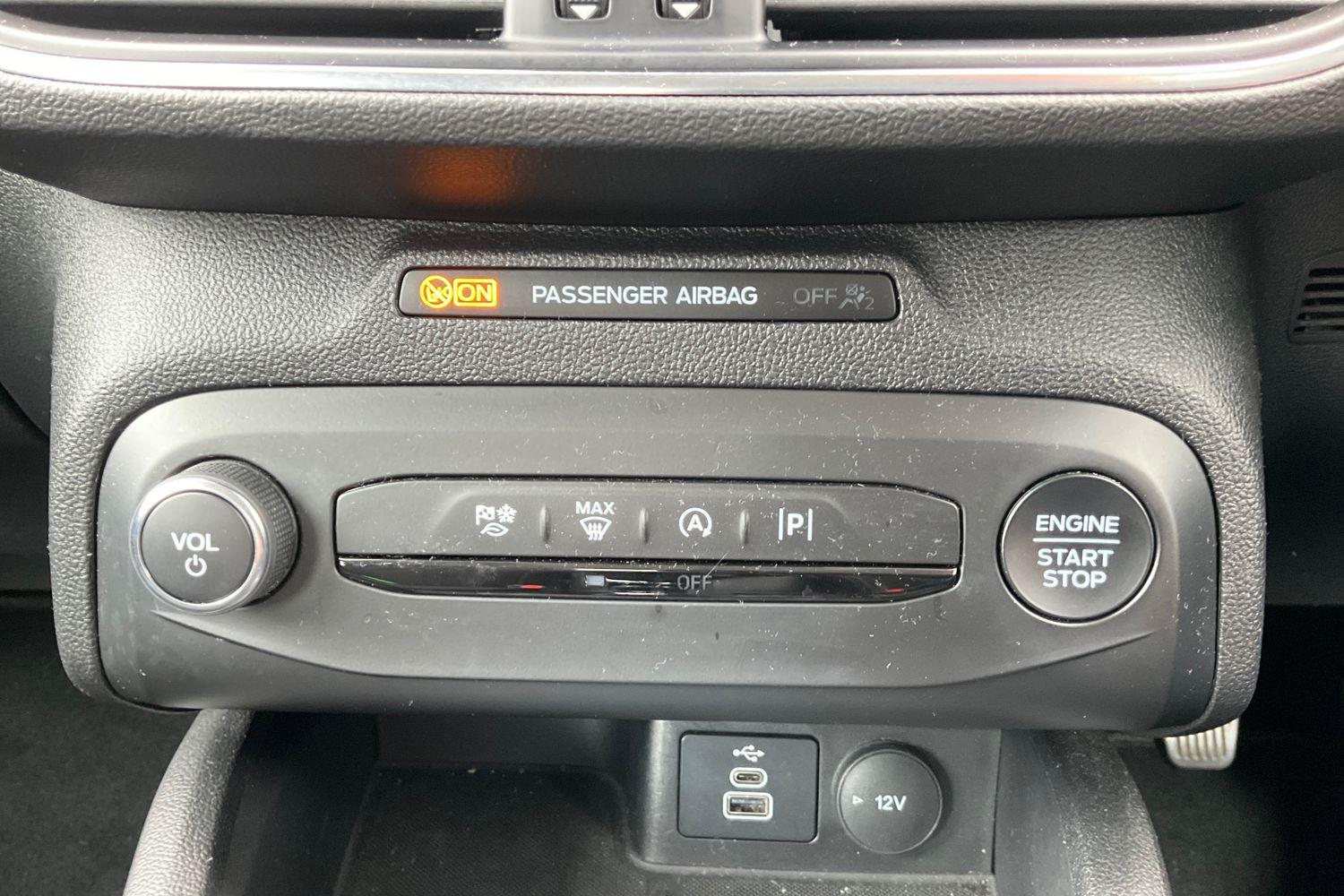 Ford Focus Photo 29