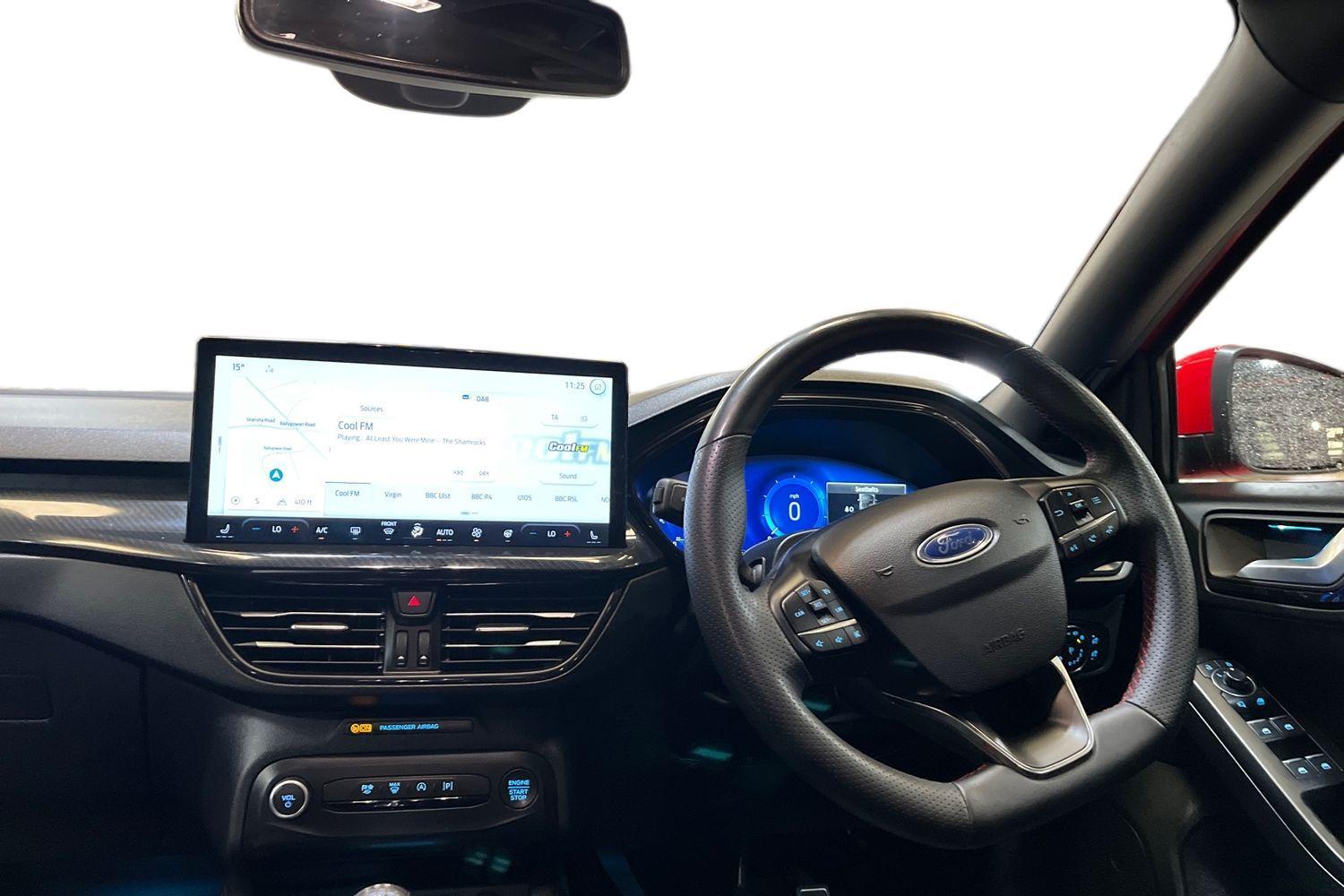 Ford FOCUS Photo 9