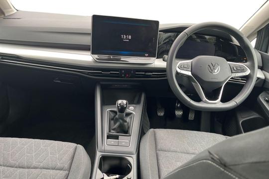 Volkswagen Golf Photo autoimg-98c0c354cc66473fbe12d00ac39527e0898b6878.jpg