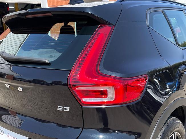 VOLVO Xc40 Photo 18