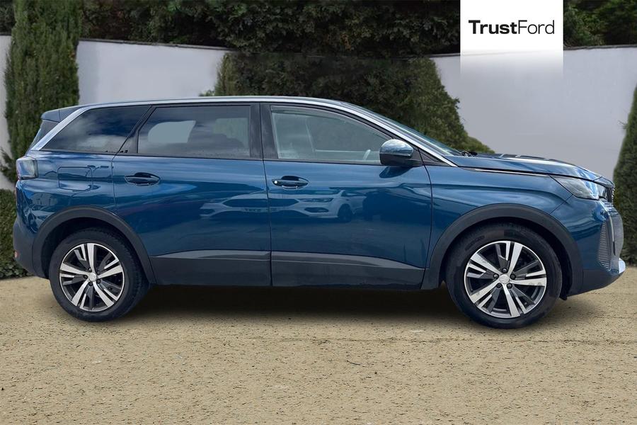 Peugeot 5008 Photo autoimg-98c32b7fd099dac584e5a758354983f7537f7c6f.jpg
