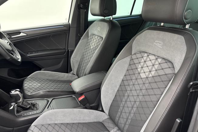 VOLKSWAGEN Tiguan Photo 32