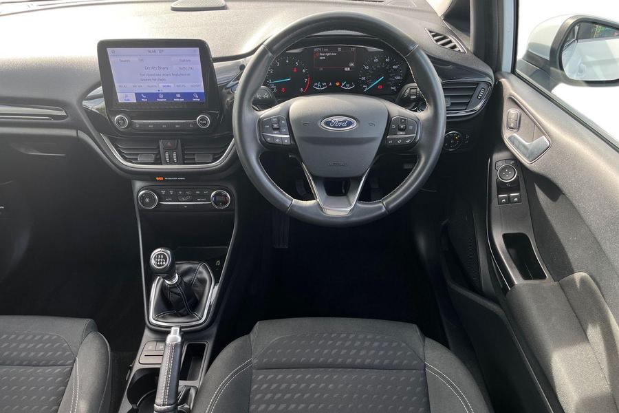 Ford Fiesta Photo autoimg-98c4cf96239037096283ec47dccf8ac00851b6bb.jpg