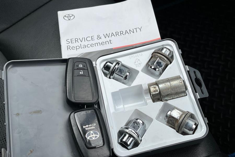 Toyota C-HR Photo autoimg-98c79ddabc056407d180b778567cf597a3093216.jpg