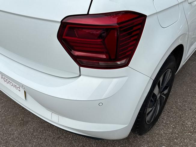 Volkswagen Polo Photo 18