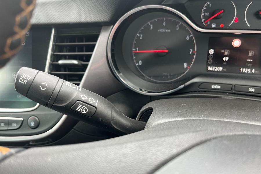Vauxhall CROSSLAND X Photo autoimg-98cb97fed4ce3d1e7b05be49fa9ce041383e1c49.jpg