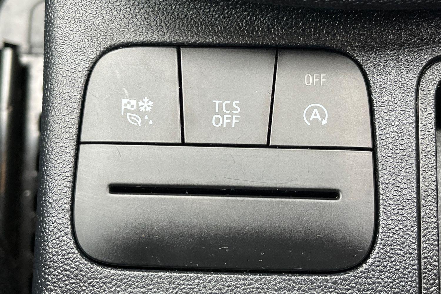 Ford Fiesta Photo 36