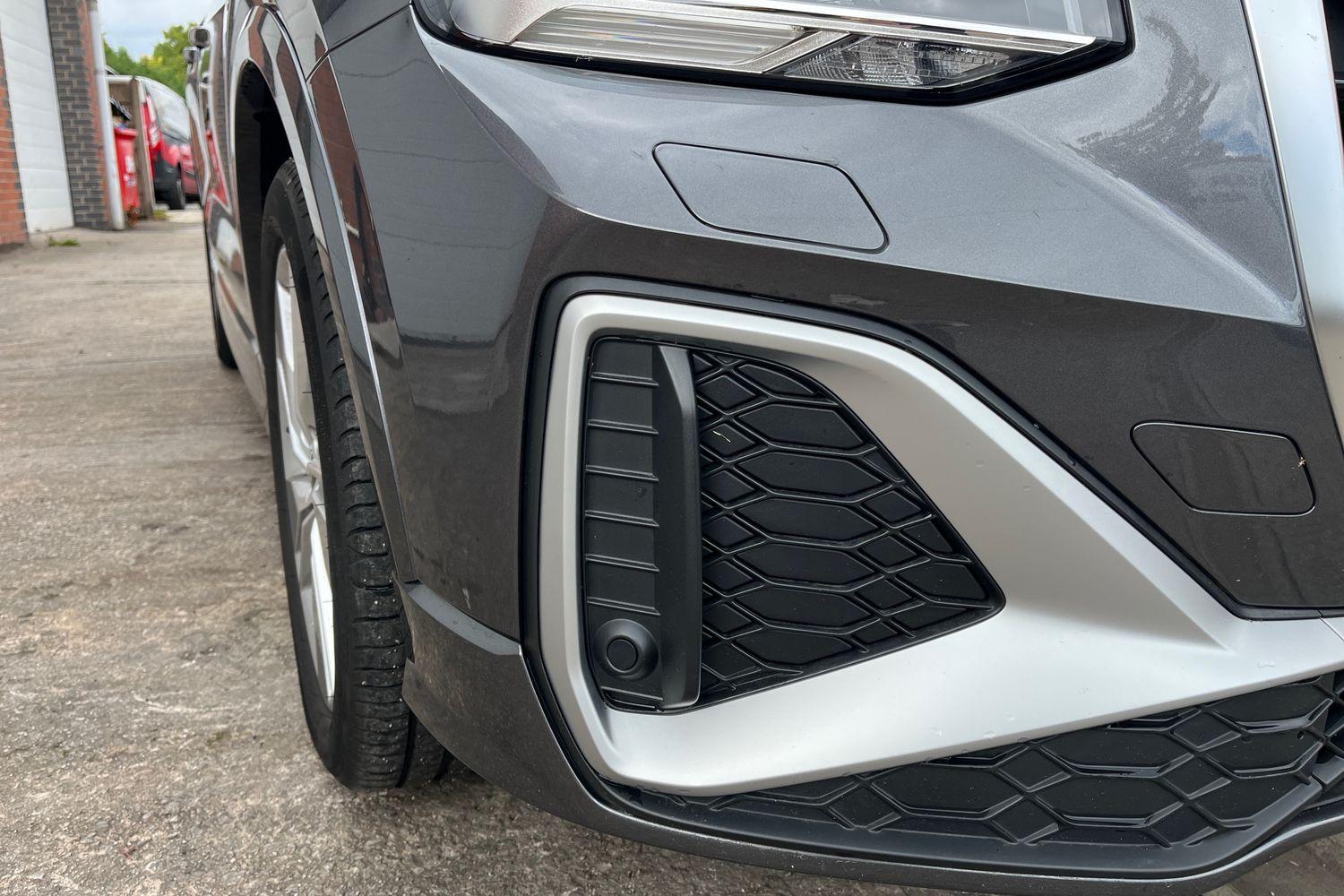 Audi Q2 Photo 38