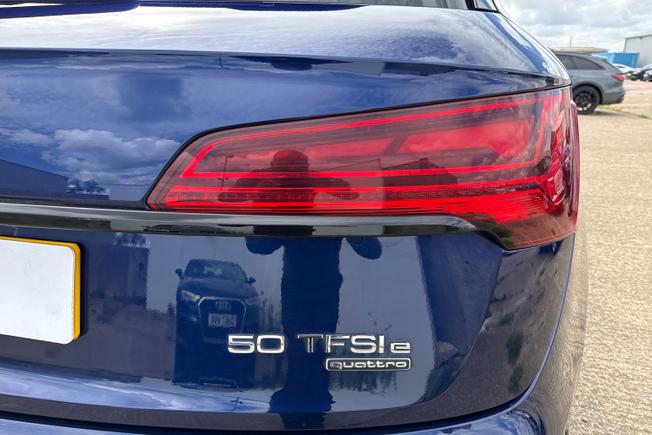 AUDI Q5 Photo 18