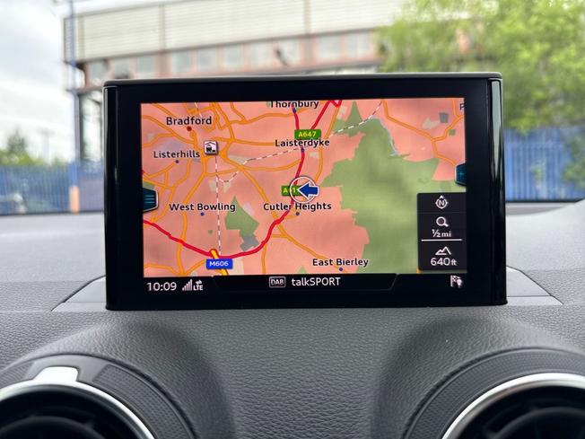 AUDI Q2 Photo 14