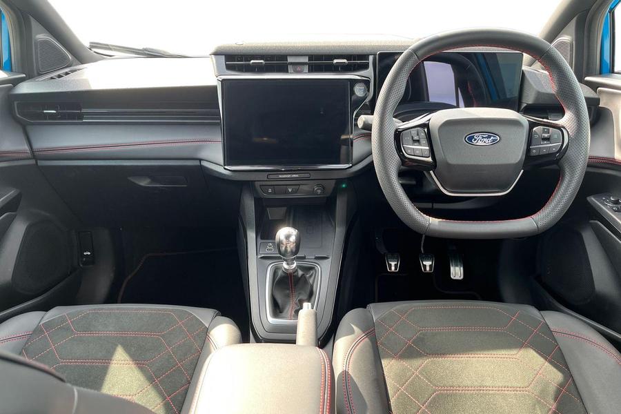 Ford PUMA Photo autoimg-98d608307c5b8e087da138e2536f82022660b87a.jpg