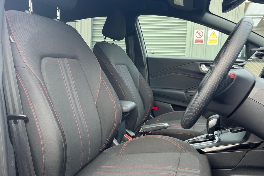 Ford PUMA Photo autoimg-98daf2bb6120502bf41ed6beb035bed1a6ae20bb.jpg