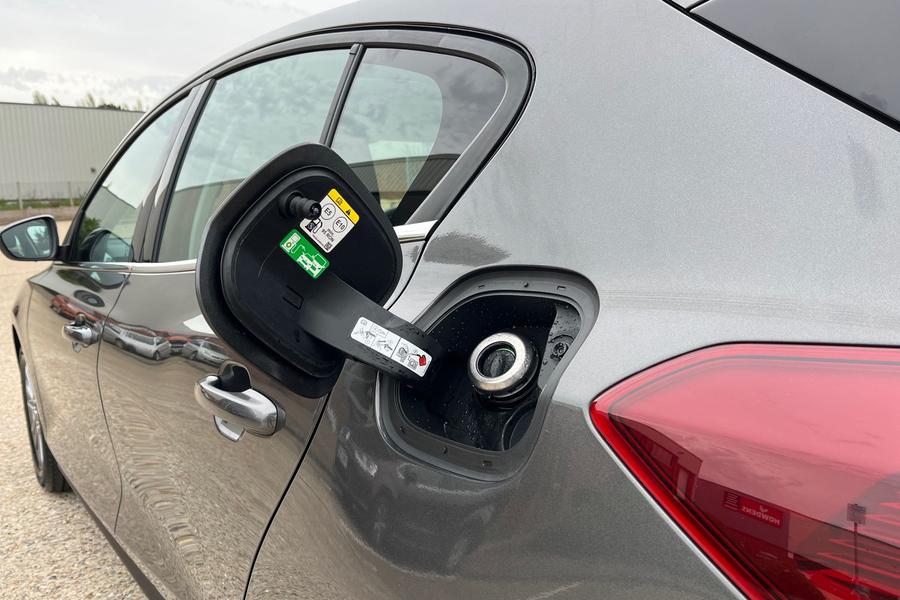Ford Focus Photo autoimg-98db35216d69f936c399a48b900adb0bb720b307.jpg