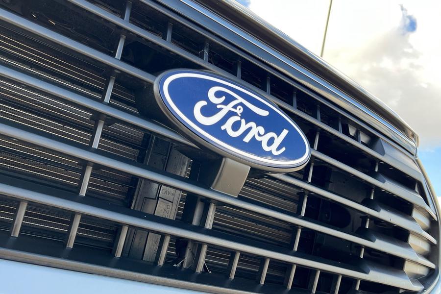 Ford TRANSIT CUSTOM Photo autoimg-98dc60f6e41a6490174eaf29696a364db9fa514c.jpg
