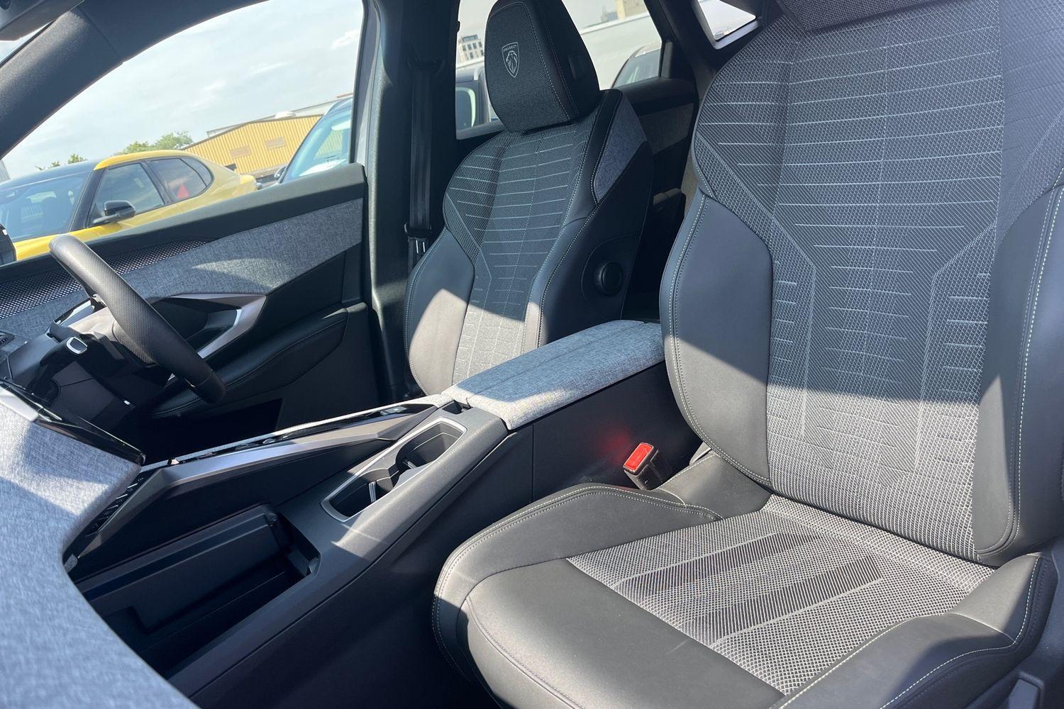 Peugeot 3008 Photo 18