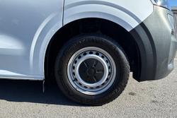 VOLKSWAGEN e-Transporter Photo 5