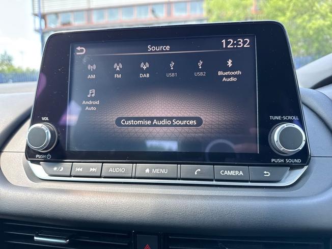NISSAN Qashqai Photo 13