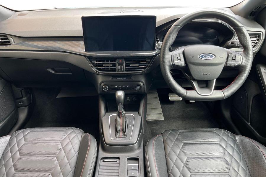Ford FOCUS Photo autoimg-98e3dc5f05a7c593323e7440d8c34dedd009f36b.jpg