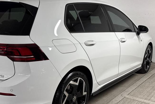 VOLKSWAGEN Golf Photo 28