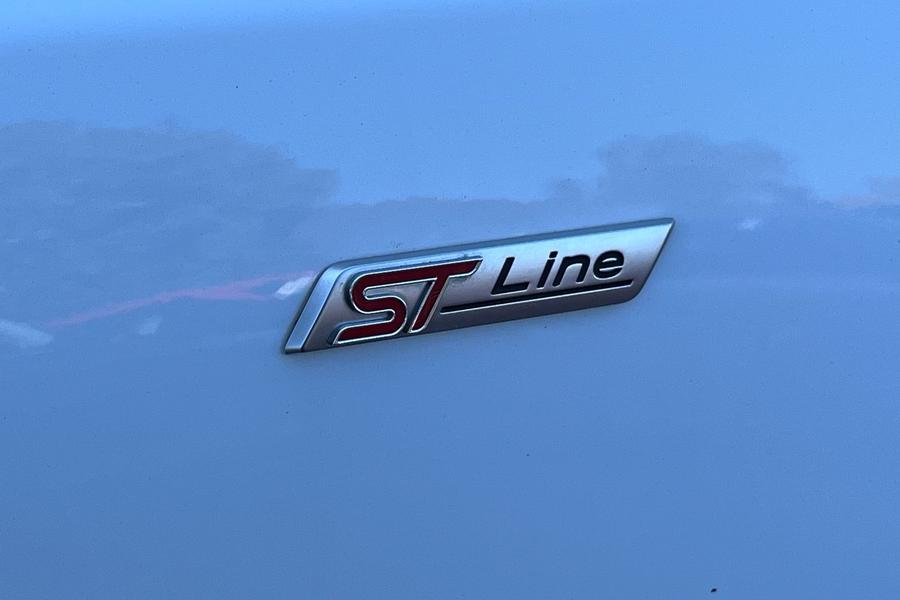 Ford FOCUS Photo autoimg-98e9b4362624ffcceb04906b896f26f5972b948e.jpg