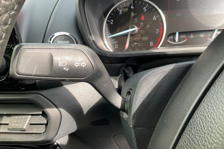Ford EcoSport Photo autoimg-98eba41e437aed0a22633fd10bfe08309bace412.jpg