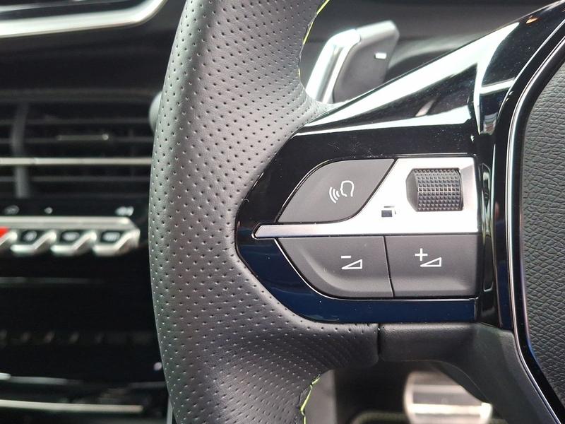 Used Peugeot 2008 KP75FKW 24