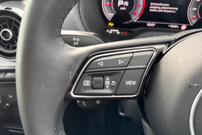 AUDI Q2 Photo 17