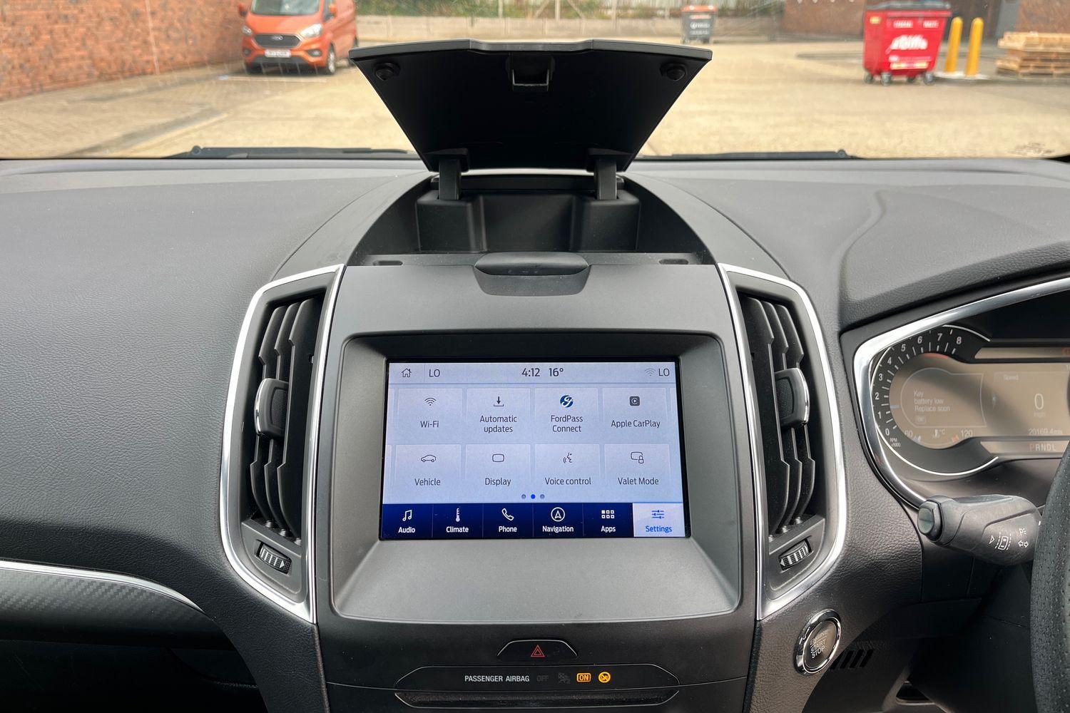 Ford S-Max Photo 37