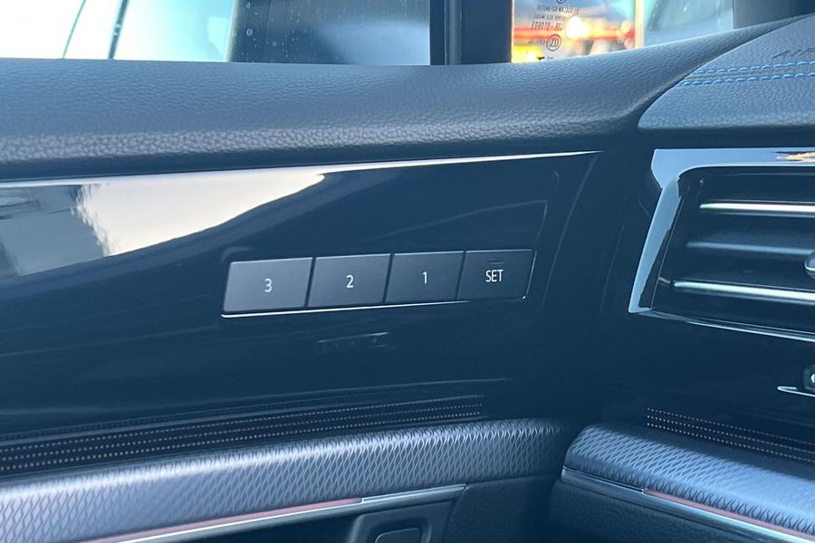 Volkswagen Touareg Photo autoimg-98f4b8079dd6d801338171a26d559bcc8aceba59.jpg