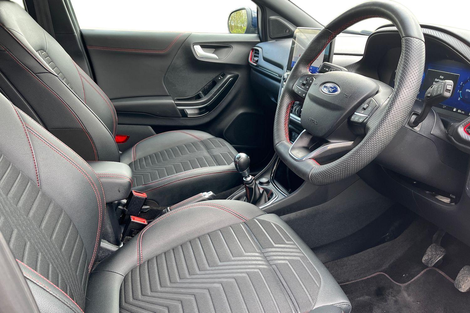 Ford PUMA Photo 8