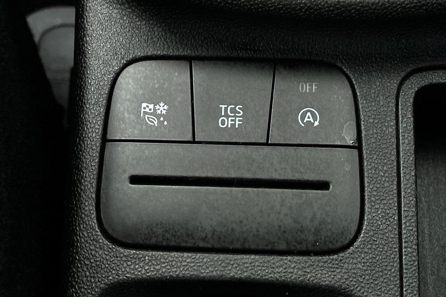 Ford Fiesta Photo autoimg-98f94fdb60068ee5ef665f3cf353e3760e2cc390.jpg