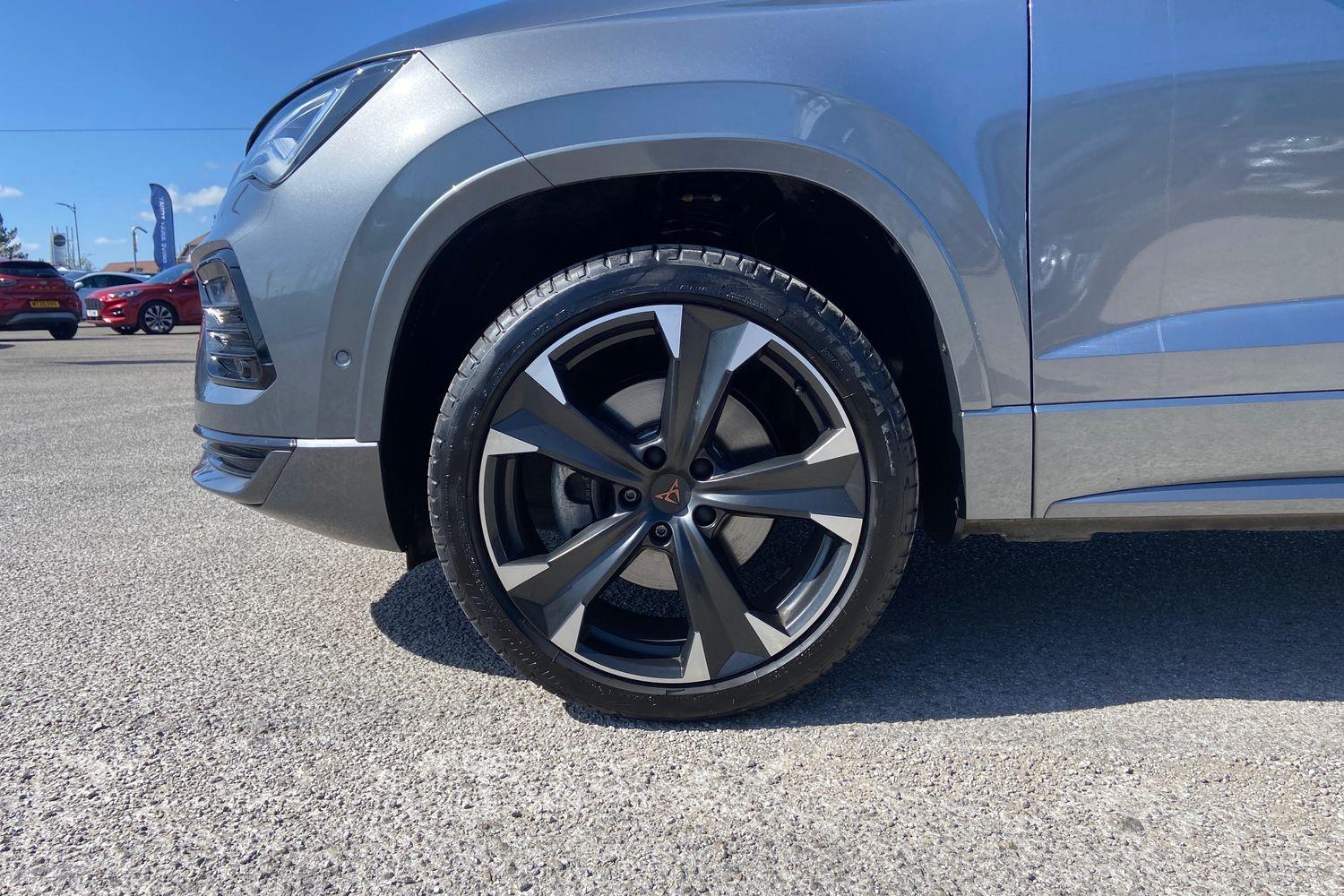 CUPRA ATECA Photo 7
