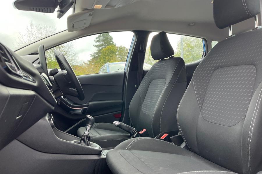 Ford Fiesta Photo autoimg-98fb0f80641077b21167030e0d12dcf15690e6d4.jpg