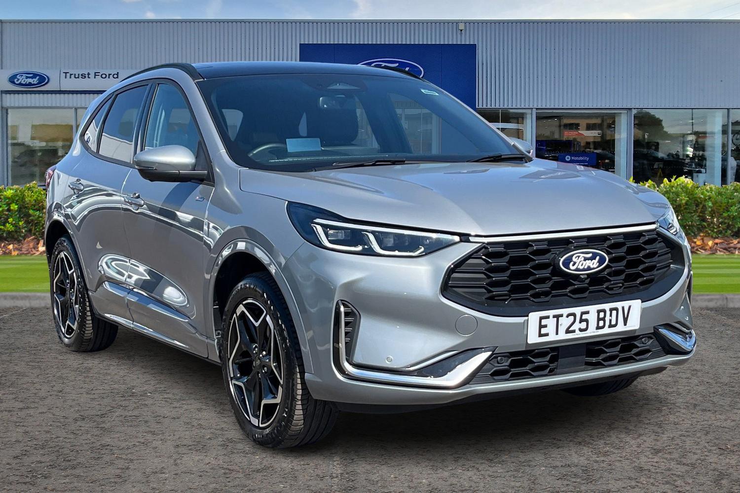 Ford Kuga Photo 0