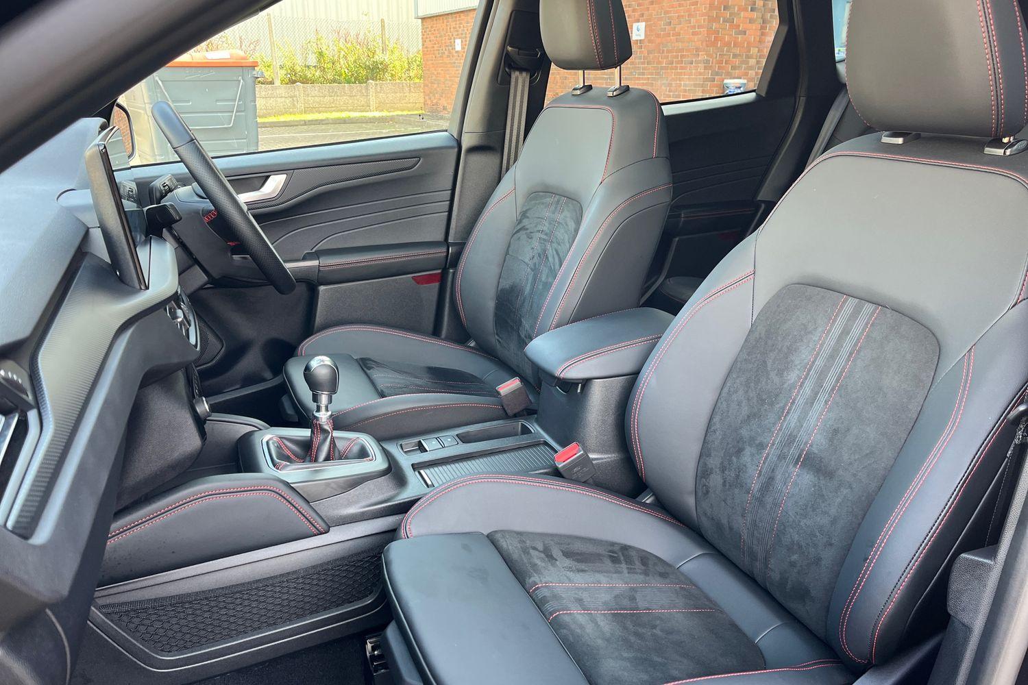 Ford Kuga Photo 18