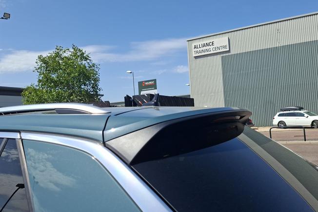 VOLKSWAGEN T-Roc Photo 23