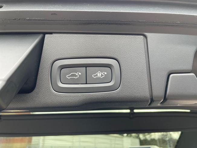 Volvo XC60 Photo 23