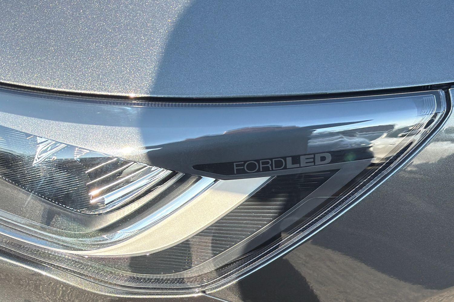 Ford FOCUS Photo 22