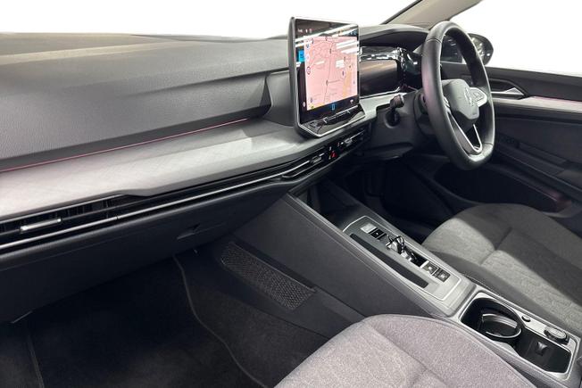 VOLKSWAGEN Golf Photo 2