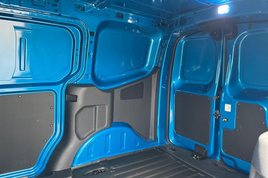 Used Ford E-Transit Courier IMZ2115 4