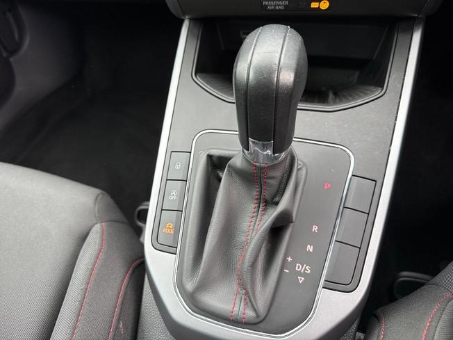 SEAT Arona Photo 30