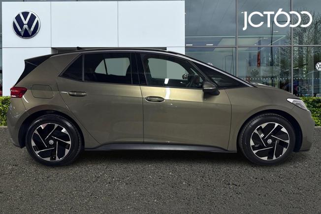 VOLKSWAGEN ID.3 Photo 4