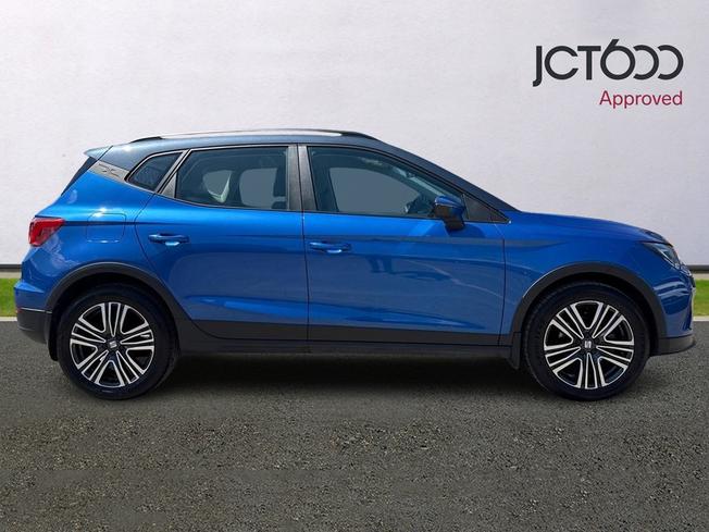 SEAT Arona Photo 4