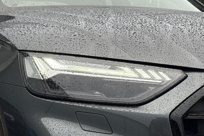 AUDI Q5 Photo 19