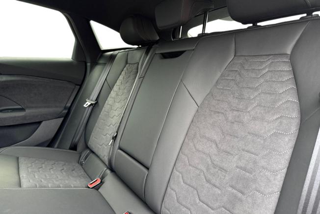 AUDI A6 Photo 9