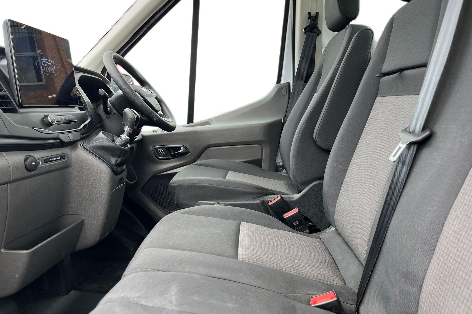Ford TRANSIT Photo 9