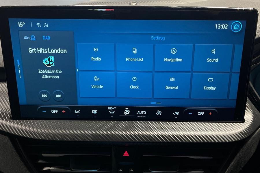 Ford KUGA Photo autoimg-991da7288b6df3258e7ff3b04c194f87f3b6964d.jpg